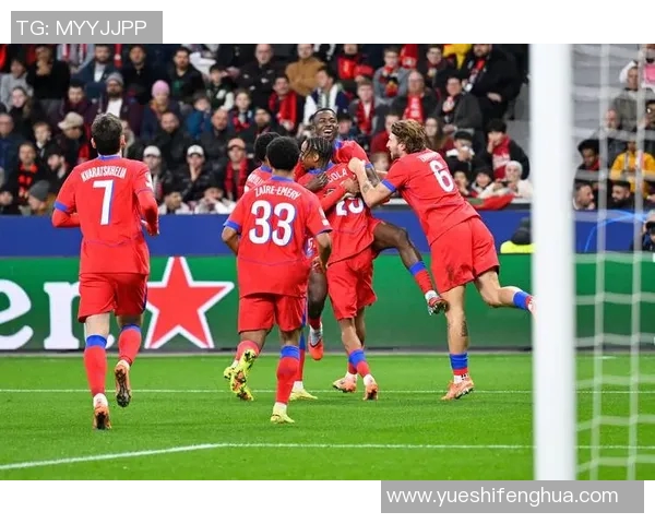 盘点那些在足球赛场上意外离世的著名球星故事与背后真相